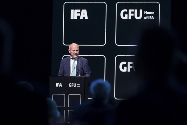 Kai Wegner (Governing Mayor of Berlin, CDU) speaks at the opening gala of the IFA consumer electronics exhibition in the CityCube, Berlin, 04/09/2025