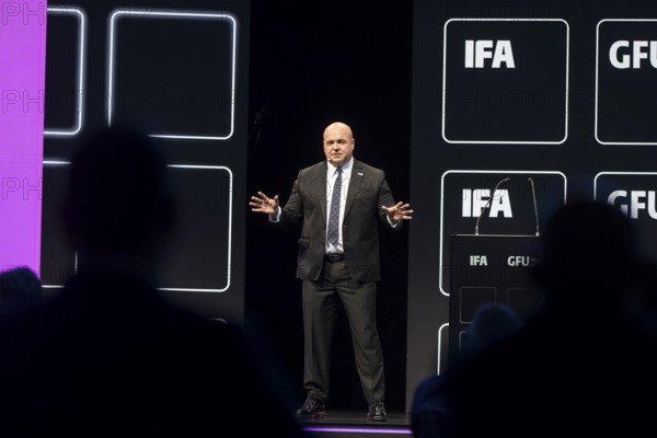 Leif-Erik Lindner (Managing Director of IFA Management GmbH) speaks at the opening gala of the IFA Funkausstellung in the CityCube, Berlin, 4 September 2025