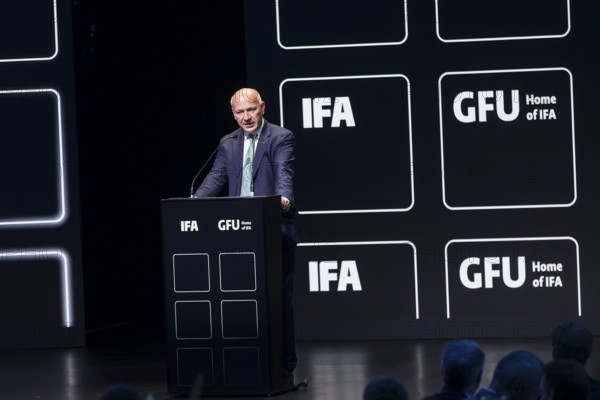 Kai Wegner (Governing Mayor of Berlin, CDU) speaks at the opening gala of the IFA consumer electronics exhibition in the CityCube, Berlin, 04/09/2025