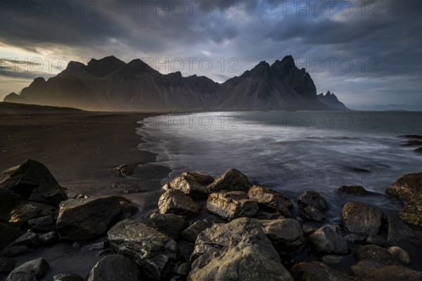 Mountains, mountain range, beach, sea, waves, surf, reflection, clouds, evening light, coast, summer, Vestrahorn, Stokksnes, Höfn, Iceland