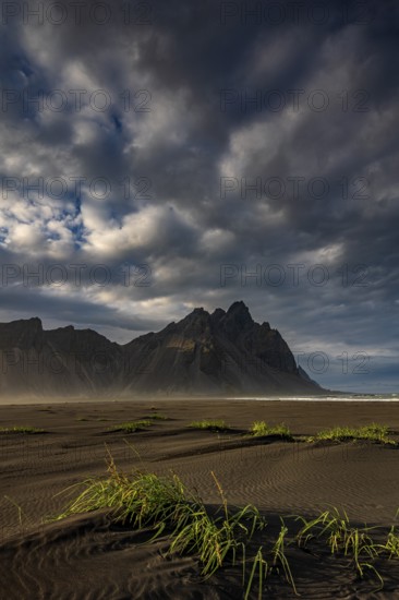 Mountains, mountain range, beach, sea, clouds, evening light, coast, summer, Vestrahorn, Stokksnes, Höfn, Iceland