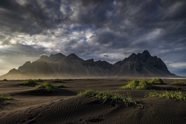 Mountains, mountain range, beach, sea, clouds, evening light, coast, summer, Vestrahorn, Stokksnes, Höfn, Iceland
