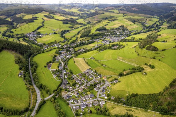 Aerial view, residential area at the road Heidebrücke, Am Hillerbach and Auf der Heide, Wemlighausen, Bad Berleburg, Wittgensteiner Land, North Rhine-Westphalia, Germany, Am Hillerbach, architecture, Auf der Heide, trees, village, roofs, buildings, green, Heidebrücke, houses, infrastructure, landscape, neighbourhood, nature, regions, settlement, town, street, roads, surroundings, residential area, residential buildings, European, peaceful, rural, top down, overview
