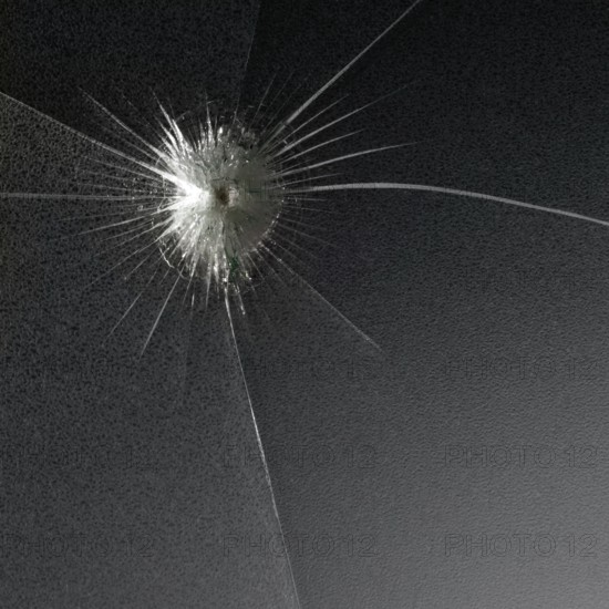 Full penetration in structured glass on red back