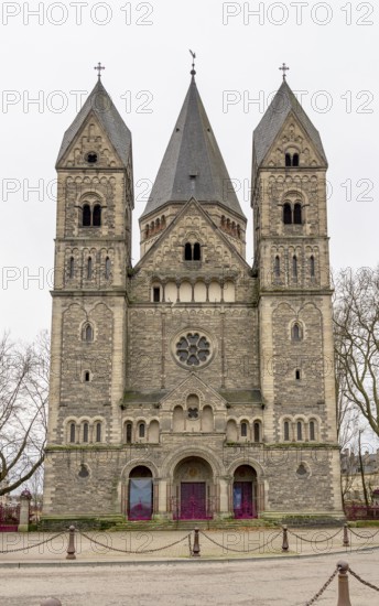 Frontal shot of the Temple Neuf, a protestant church in Metz located in France