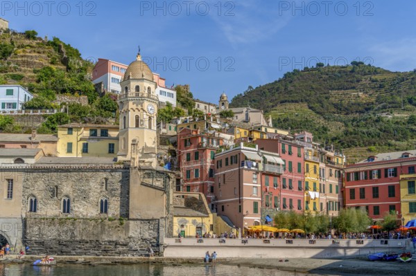 Scenery around Vernazza, a small town at a coastal area named Cinque Terre in Liguria, located in the northwest of Italy