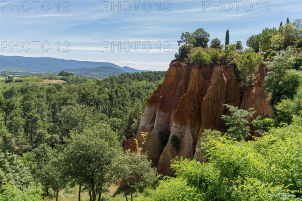 Impression around Roussillon, a commune in the Vaucluse department of the Provence region in southern France
