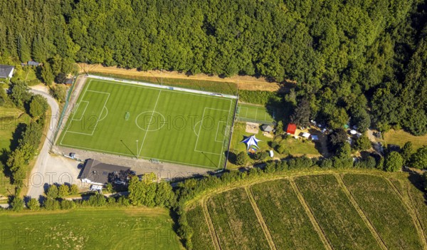 Aerial view, football stadium sports field Vor der Höh, SG Albaum/Heinsberg, sunshades in a meadow, Heinsberg, Kirchhundem, Sauerland, North Rhine-Westphalia, Germany, DE, Europe, football, football field, football stadium, aerial view, aerial photography, aerial photography, sports, sports facility, sports field, overview, bird's-eye view, overview