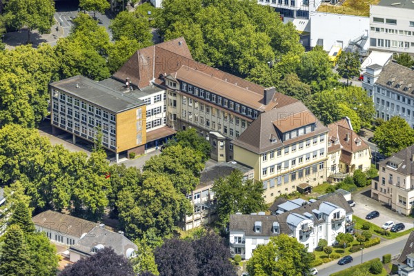 Aerial view, Klinikum Hochsauerland GmbH administration, Neheim, Arnsberg, Sauerland, North Rhine-Westphalia, Germany, Klinikum Hochsauerland GmbH, administration, hospital, healthcare facility, architecture, building, city, urban, infrastructure, medicine, healthcare, clinic, roofs, streets, surroundings, landscape, summer, daylight, clouds, sky, cars, car parks, green spaces, trees, care, patient care, administrative unit, workplace, regional