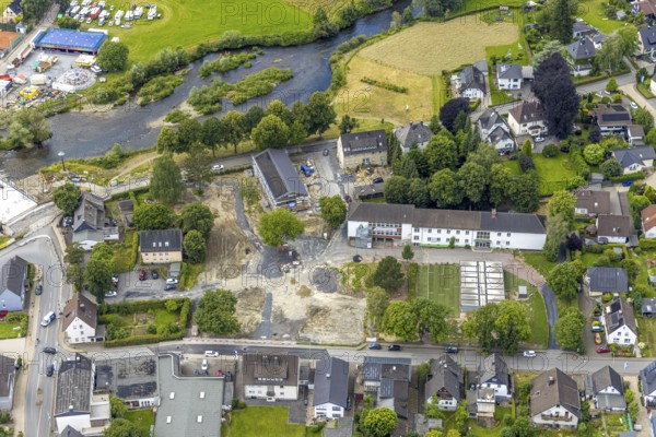Aerial view, school complex around the former municipal catholic primary schools Dinschede, construction site, Glösingen, Arnsberg, Sauerland, North Rhine-Westphalia, Germany, DE, Europe, aerial view, aerial photography, aerial photography, Ruhr area, overview, bird's-eye view, birds-eyes view, overview
