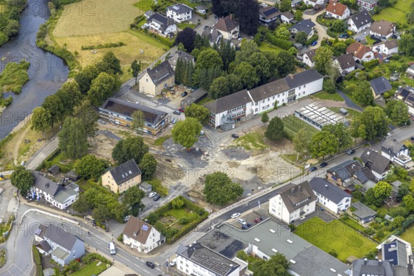 Aerial view, school complex around the former municipal catholic confessional primary school Dinschede, construction site, Glösingen, Arnsberg, Sauerland, North Rhine-Westphalia, Germany, school complex, former municipal catholic confessional primary school, Dinschede, building, construction work, educational institution, city view, roof, streets, neighbourhood, surrounding buildings, modern school building, infrastructure, architecture, development, aerial view, landscape, village, renovation, renovation, primary school, school complex, German education system, schoolyard