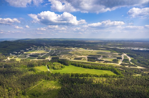 Aerial view, Augustdorf dune field, Senne nature reserve NSG, heathland, distant view and blue sky with clouds, Währentrup, Oerlinghausen, East Westphalia, North Rhine-Westphalia, Germany, Senne, nature reserve, distant view, blue sky, clouds, dunes, protected area, nature, landscape, ecological, conservation, biodiversity, flora, fauna, ecosystem, outdoor, day, weather, environment, ecology, heath, green space, landscape protection, sky, cloud formation, daylight, natural heritage, landmark, geography, tranquillity, vastness