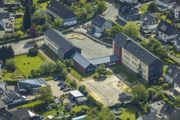 Aerial view, Andreas primary school with schoolyard, Velmede, Bestwig, Sauerland, North Rhine-Westphalia, Germany, Andreas primary school, schoolyard, school, building, architecture, educational institution, children, playground, trees, roofs, streets, neighbourhood, village, community, rural, outdoor, research, learning environment, school grounds, primary school, safety, educational, day, sky, vegetation, classroom, parking, infrastructure, German school