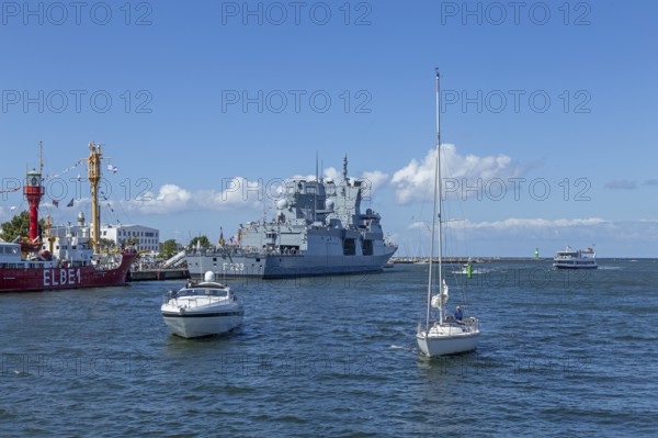 Frigate North Rhine-Westphalia, Boats, Hanse-Sail, Unterwarnow, Warnemünde, Rostock, Mecklenburg-Vorpommern, Germany