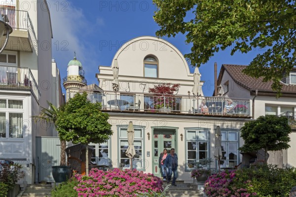 Houses at the Alter Strom, lighthouse, flowers, trees, Warnemünde, Rostock, Mecklenburg-Western Pomerania, Germany