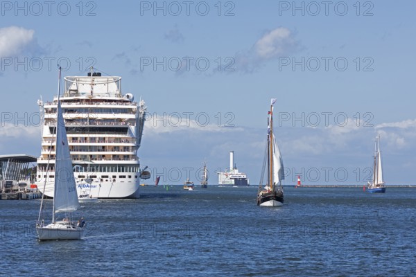 Cruise ship Aida mar in the harbour, sailing boats, Hanse Sail, Unterwarnow, Warnemünde, Rostock, Mecklenburg-Vorpommern, Germany