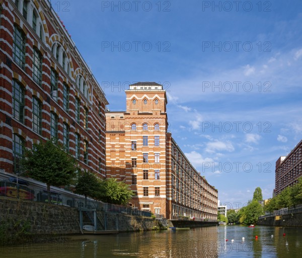 Elster-Park, former Buntgarnwerke, protected industrial monument of the Wilhelminian era in red brick architecture in Leipzig-Plagwitz on the Weiße Elster river, Leipzig, Saxony, Germany