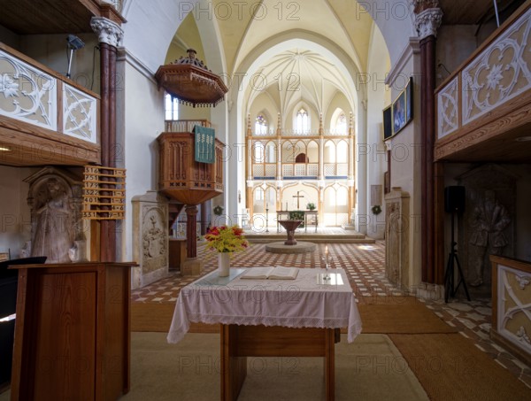 Protestant Wörlitz St Peter's Church in neo-Gothic style, interior view, Wörlitz Park, Wörlitz Gardens, Garden Kingdom of Dessau-Wörlitz, UNESCO World Heritage Site, Wörlitz, Dessau-Roßlau, Saxony-Anhalt, Germany
