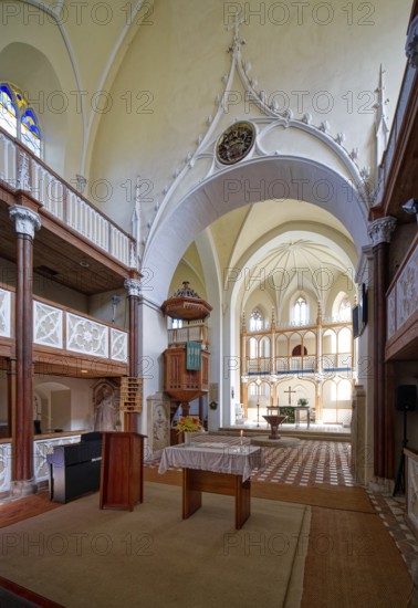 Protestant Wörlitz St Peter's Church in neo-Gothic style, interior view, Wörlitz Park, Wörlitz Gardens, Garden Kingdom of Dessau-Wörlitz, UNESCO World Heritage Site, Wörlitz, Dessau-Roßlau, Saxony-Anhalt, Germany