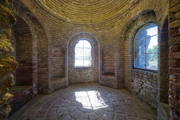 Stone Island, interior view, Wörlitz Park, Wörlitz Gardens, Garden Kingdom of Dessau-Wörlitz, UNESCO World Heritage Site, Wörlitz, Dessau-Roßlau, Saxony-Anhalt, Germany