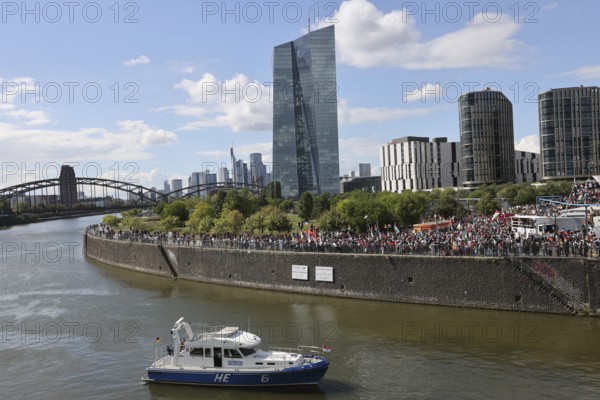 Several thousand people take part in a pro-Palestine demonstration under the slogan United 4 Gaza in Frankfurt am Main on 30 August 2025 in the Hafenpark, near the European Central Bank (ECB) . The rally is accompanied by a massive police presence. On 7 October 2023, the terrorist militia Hamas killed more than 1, 100 people in an attack on Israel. Since Israel's subsequent intervention in the Gaza Strip, there have been repeated pro-Palestinian demonstrations throughout Germany