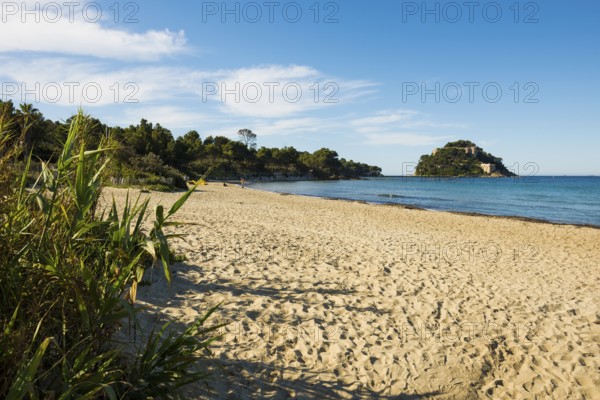 Beach, Plage de Cabasson, Bormes-les-Mimosas, Var, French Riviera, Provence-Alpes-Cote d'Azur, Cote d Azur, France