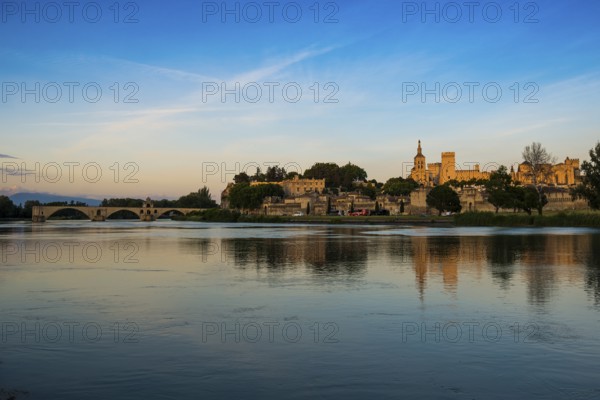 Palace of the Popes, Palais des Papes, sunset, Avignon, Provence, France