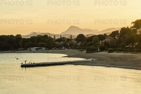 Beach, Plage de l'Argentière, Sunset, La Londe-les-Maures, Var, French Riviera, Provence-Alpes-Cote d'Azur, Cote d Azur, France
