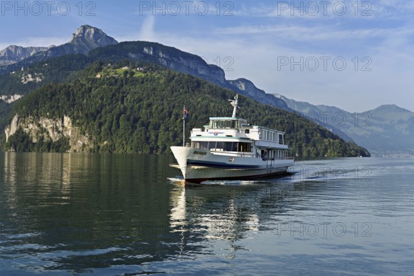 Motor vessel Brunnen underway, Lake Lucerne, Brunnen, Canton Schwyz, Switzerland