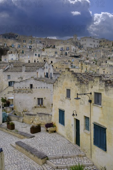 Cave settlement, cave dwellings, houses, Sassi, Matera, Unesco World Heritage Site, Basilicata, Italy