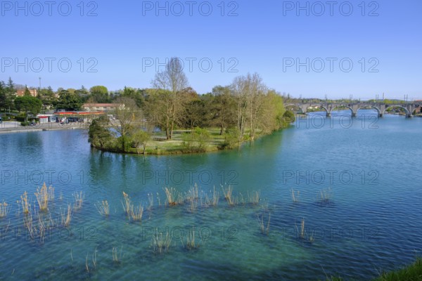 Mincio, Peschiera del Garda, Lake Garda, Veneto, Italy