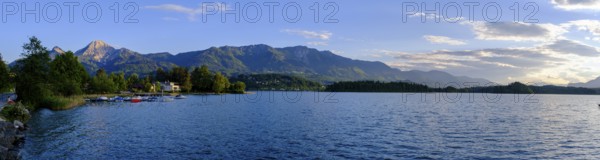 Lake near Neuegg am Faaker See, behind Mittagskogel, Carinthia, Austria
