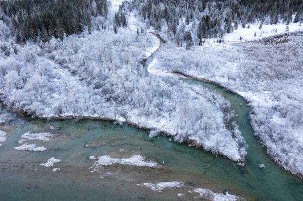 Upper Isar, at the Sylvenstein reservoir, Winter in the Isar valley, Upper Bavaria, Bavaria, Germany
