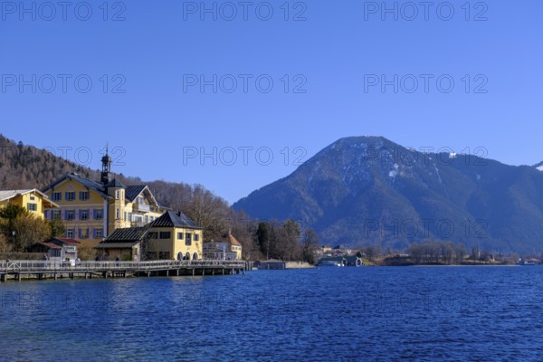 Lakeside promenade, Tegernsee, on Lake Tegernsee, Upper Bavaria, Bavaria, Germany