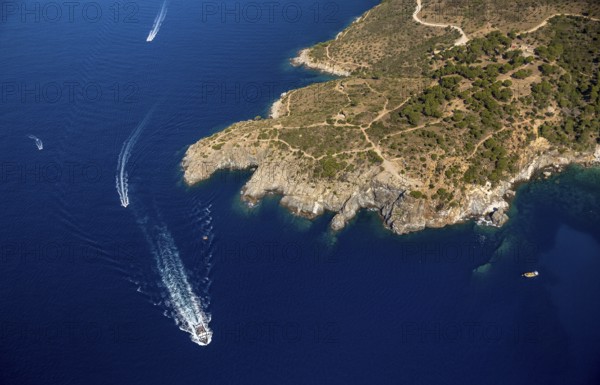 Mediterranean Bay of Roses, blue water, Roses, Costa Brava, Catalonia, Spain, Europe, aerial view, birds-eyes view, aerial photography, aerial photography, overview, overview, bird's eye view, aerial photos of Spain