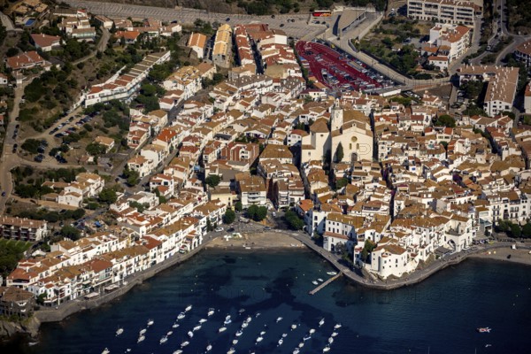 Bay of Cadaques, sailing boats, old town, Parc Natural Cap De Creus, Cadaqués, Costa Brava, Catalonia, Spain, Cadaqués, Europe, aerial view, birds-eyes view, aerial photography, aerial photography, aerial photography, overview, overview, bird's eye view, aerial photos of Spain