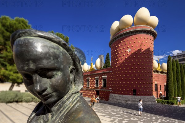 Dali Museum, Dali Museum in Figueres, entrance to the museum in the Torre Gorgot, Figueres, Figueras, Catalonia, Spain, Europe, aerial view, birds-eyes view, aerial photography, aerial photography, overview, bird's eye view