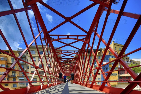 Red bridge over the river Onyar built by the Eiffel company, Cataluña, Gerona, Cataluña, Europe, aerial view, birds-eyes view, aerial photography, aerial photography, overview, bird's eye view