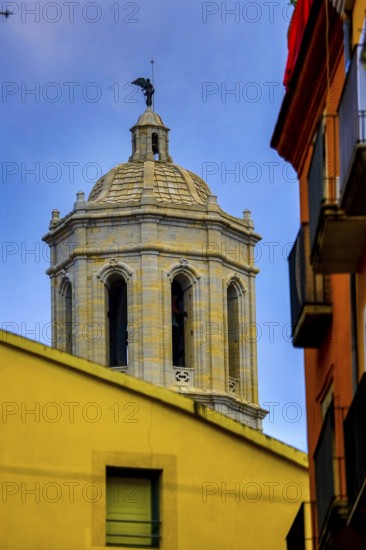 Cathedral of Santa Maria of Gerona, Catedral Santa Maria de Girona, Girona, Cataluña, Gerona, Catalonia, Spain, Cataluña, Europe, aerial view, birds-eyes view, aerial photography, aerial photography, overview, overview, bird's eye view