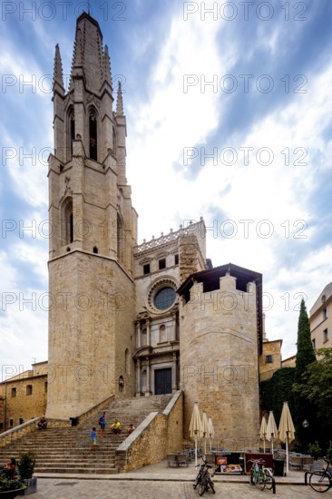 San Feliu, Church of Sant Felix, Inglesia de Sant Felix, Girona, Cataluña, Gerona, Catalonia, Spain, Cataluña, Europe, aerial view, birds-eyes view, aerial photography, aerial photography, aerial photography, overview, bird's eye view