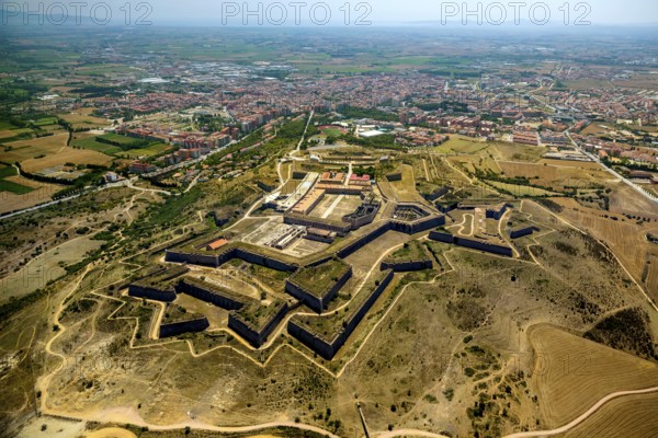 Castell San Ferran, Castle San Ferran, ramparts and fort of Figueres, Figueres, Costa Brava, Catalonia, Spain, Europe, aerial view, birds-eyes view, aerial photography, aerial photography, overview, overview, bird's eye view, aerial photos of Spain