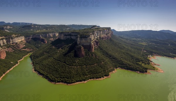 Table mountain bedrock, Panta de Sau, reservoir of Sau, river Ter, Riu Ter, Tavèrnoles, Costa Brava, Catalonia, Spain, Tavèrnoles, Europe, aerial view, birds-eyes view, aerial photography, aerial photography, overview, bird's eye view, aerial photos of Spain