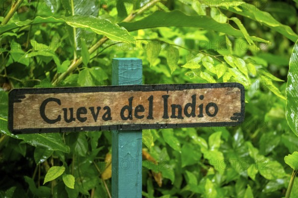 Entrance sign of the caves, caves of the Indios, Cueva del Indio, underground caves with a watercourse river accessible for tourists, Viñales, Cuba, Central America, Cuba, Caribbean