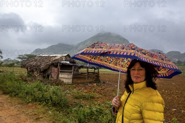 Tourist in Vinalestal Viñales, Cuba, Pinar del Río, Viñales, Pinar del Río