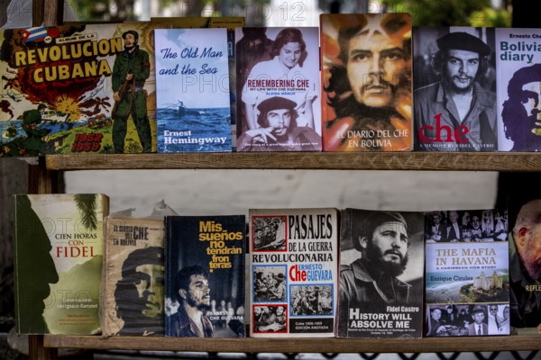 Second-hand bookshop, used books about Ernesto Che Guevara and Fidel Castro at the flea market in the streets of Old Havana, La Habana, Cuba, Caribbean, Central America, Cuba, Europe, aerial photo, birds-eyes view, aerial photography, aerial photography, overview, bird's eye view