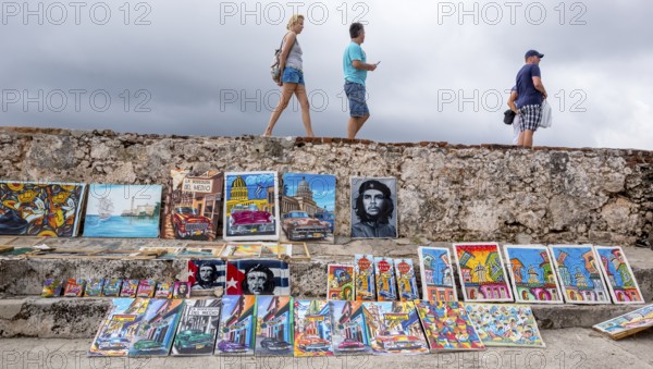 Ernesto Che Guevara paintings and tourists, La Habana, Cuba, Caribbean, Central America, Cuba, Europe, aerial view, birds-eyes view, aerial photography, aerial photography, overview, bird's eye view