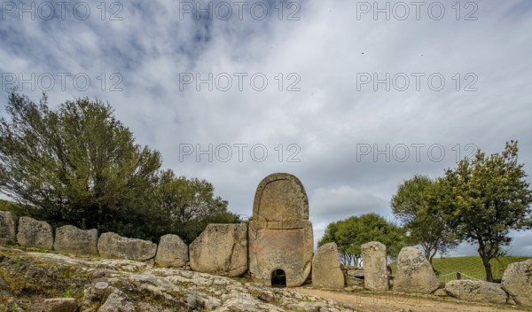 Sardinia, Nuraghic people, giant tomb Coddu Vecchiu, portal stele cult site, tomba dei giganti Coddu Ecchju, historical tomb made of large stones, cairn, Arzachena, Europe, Province of Sassari, Italy, archaeological site, burial site, Bonnanaro culture, monument, memorial, giant tomb, IT, megalithic sites, monument, nuragic culture, nuraghic, travel, destination, giant tomb, resting place, sight, sightseeing, tourism, tourist attraction, historical, tourist destination