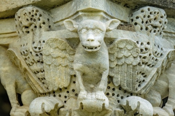 Sardinia, animal motifs on the capitals, Santissima TrinitÃƒÂ di Saccargia, Romanesque church, Codrongianos, Europe, Province of Sassari, Italy, altar, architecture, architecture, sculpture, detail, heritage, history, faith, craftsmanship, craftsmanship, interior, capitals, church, culture, art, art history, medieval, monument, ornamentation, religion, Santissima TrinitÃ di Saccargia, sight, sightseeing, sculptures, stone, symbolism, columns, animal motifs, tourism, tradition, ancient, Christian, decoration, historical, cultural, artistic, religious, sacred, spirituality