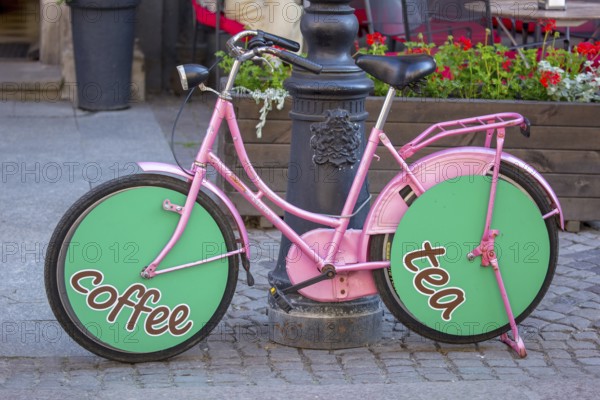 GdaÅsk, pink bicycle, cafe advertisement, Gdansk, Baltic Sea coast, Baltic Sea, pomorskie, Pomeranian Voivodeship, Poland, Gdansk, PL, Europe, aerial view, birds-eyes view, aerial photography, aerial photography, overview, bird's eye view