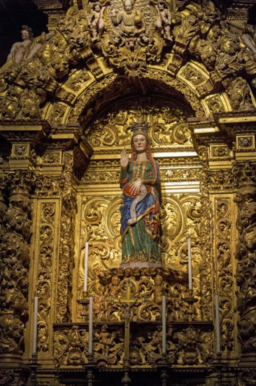 Statue of the pregnant Virgin Mary, depiction of the pregnant Virgin Mary, Sé Catedral de Évora Basílica Sé Catedral de Nossa Senhora da Assunção, Evora, District of Évora, Portugal